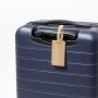 Elwes Suitcase Identifier