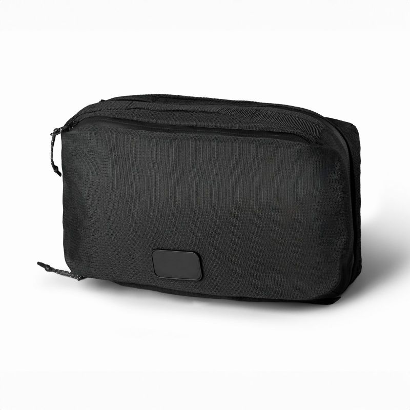 ABYSS 5L cosmetics bag in material recycled from the ocean