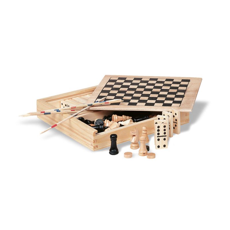 4 games in a wooden box