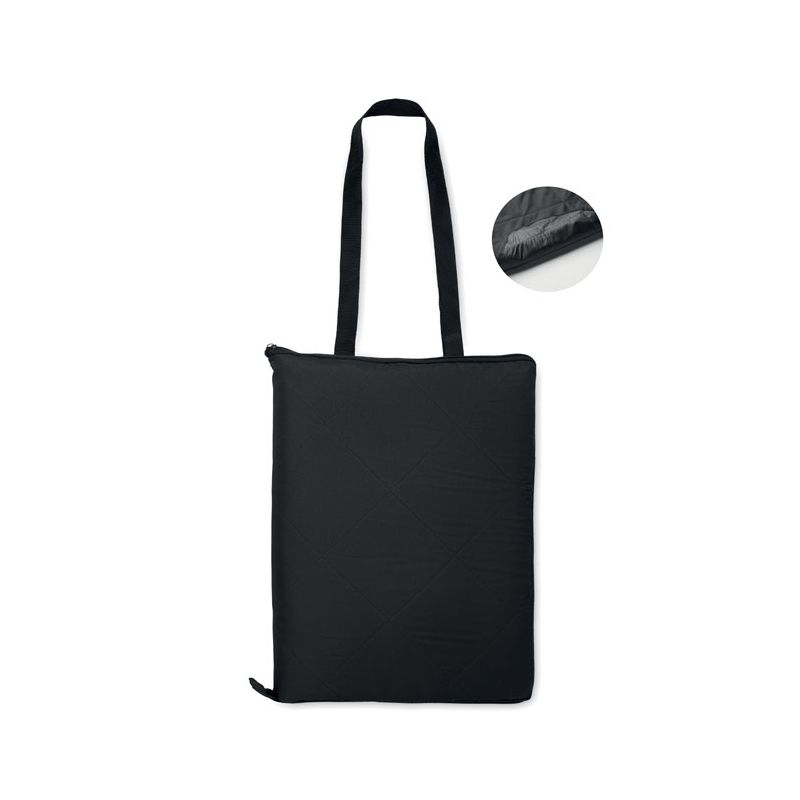 Foldable picnic blanket