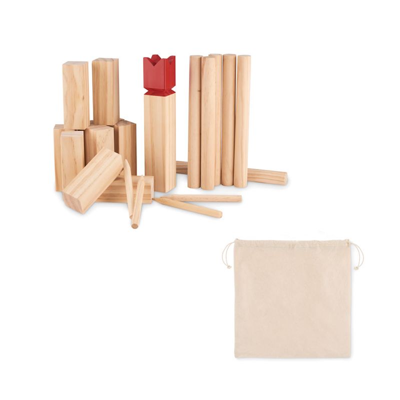 Outdoor throwing game