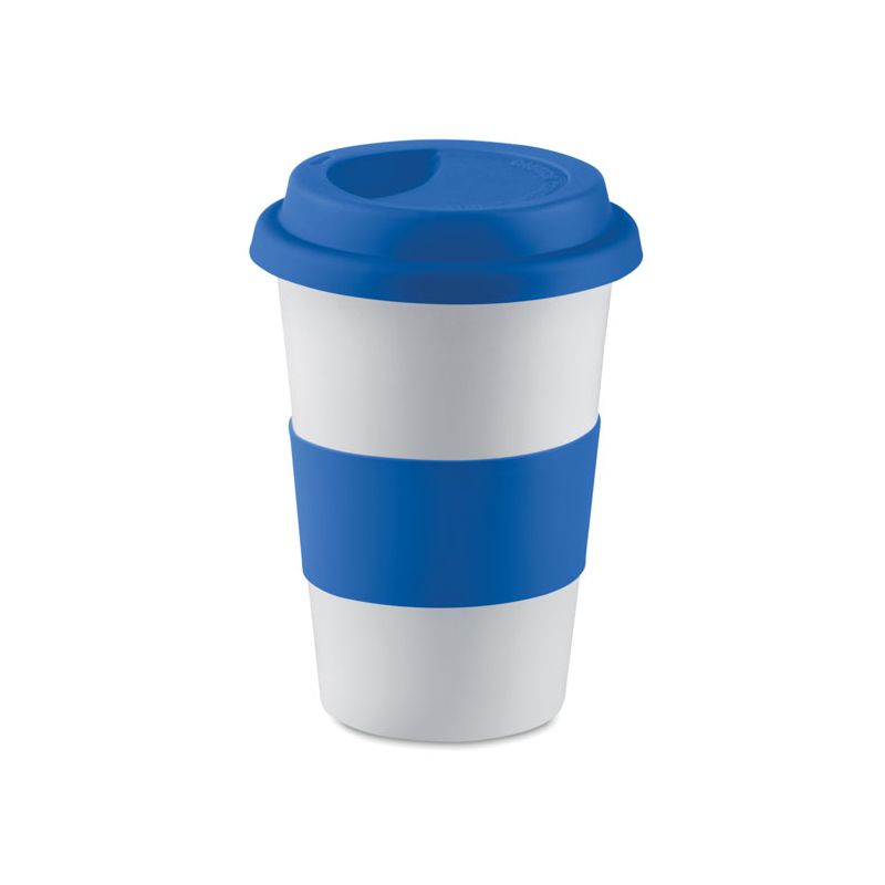 Ceramic cup with silicone lid