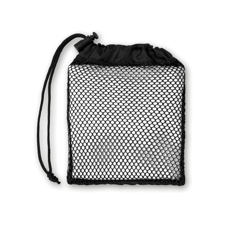 Sports towel with pouch