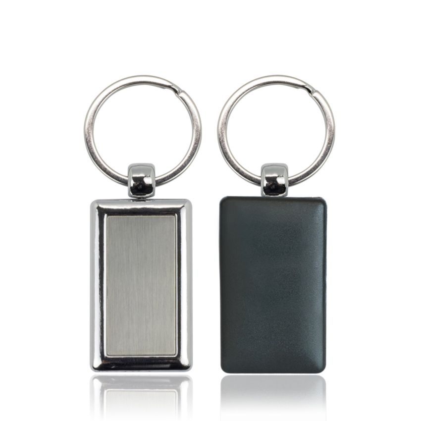 Rectangular plastic and metal keyring