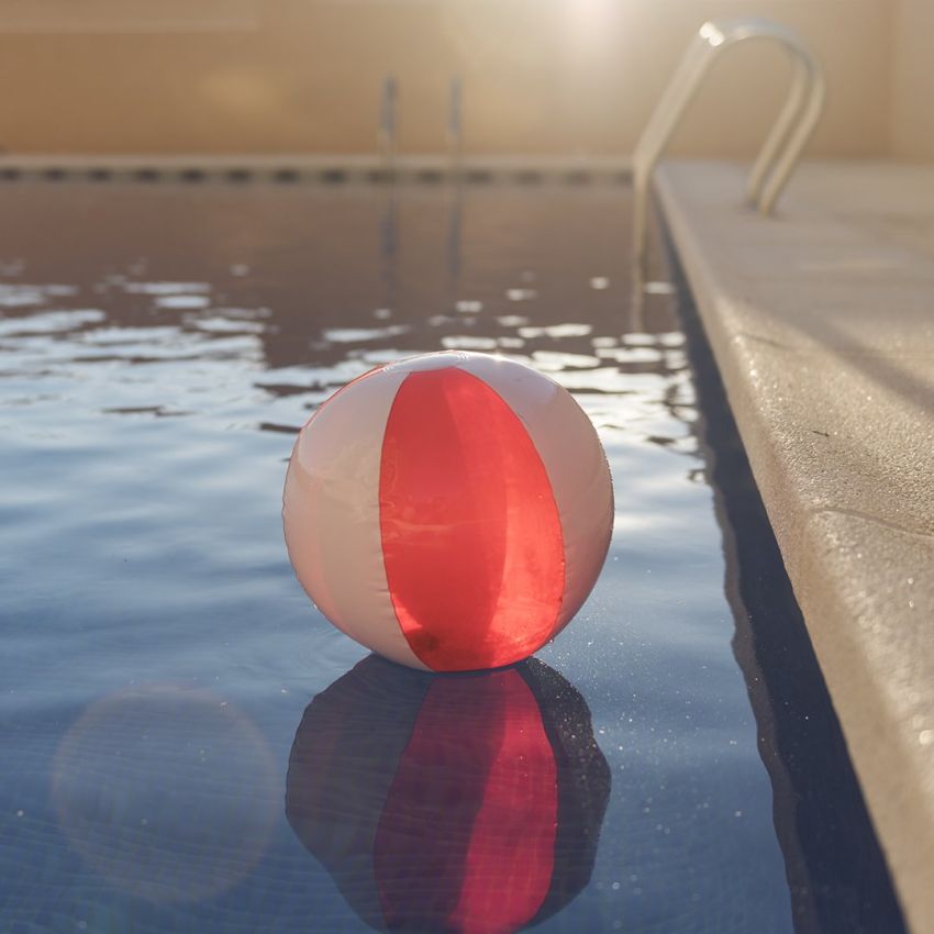 Zeusty Beach Ball