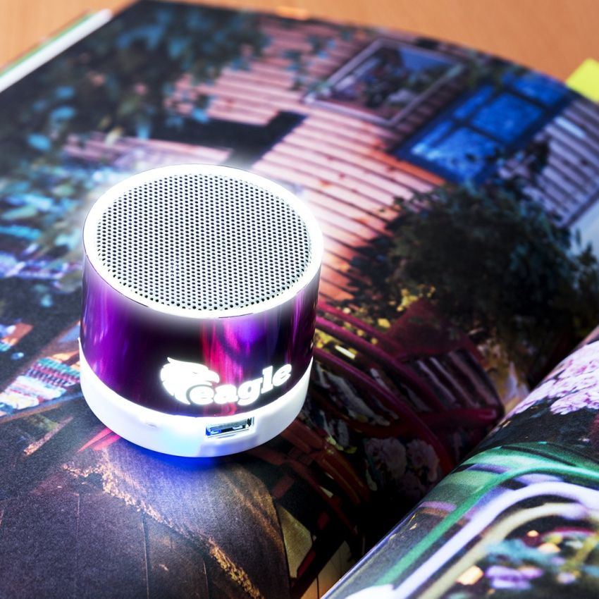 White Speakers