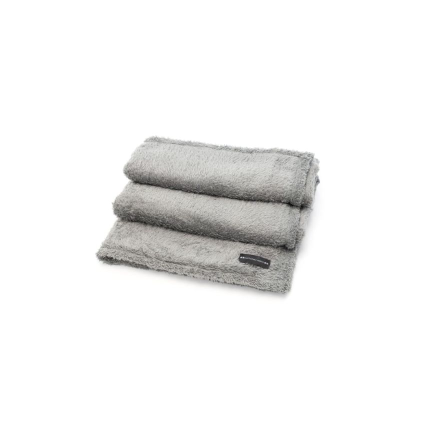 Blanket Kira