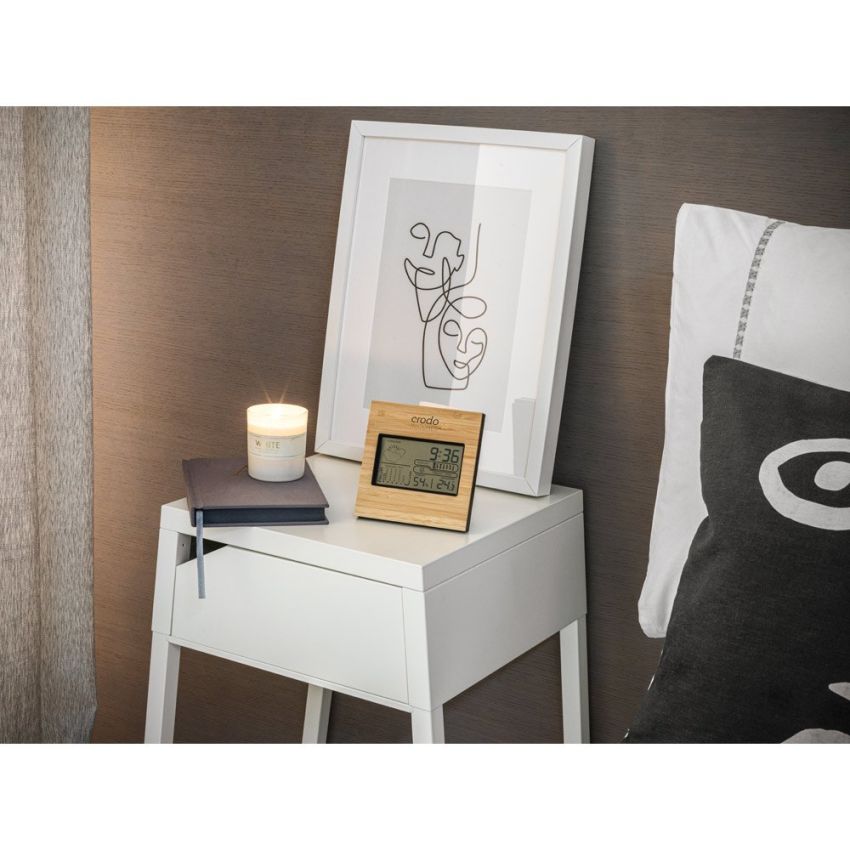 BROMLEY Desktop weather station with LCD screen in ABS and bamboo