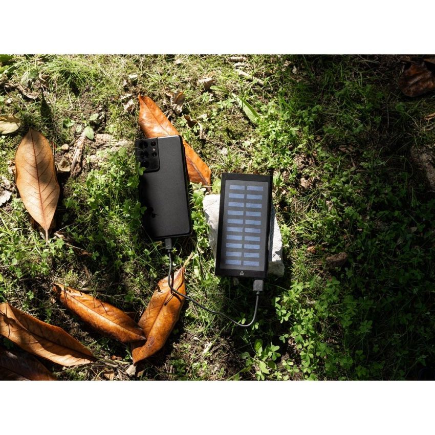 CLERK Power Bank 8,000 mAh with Solar Panel in 100% Recycled Aluminium