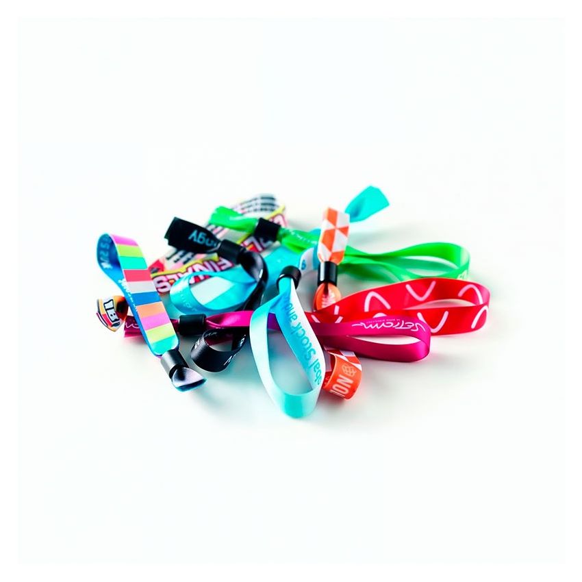 Bracelet 100% Custom WITH RING