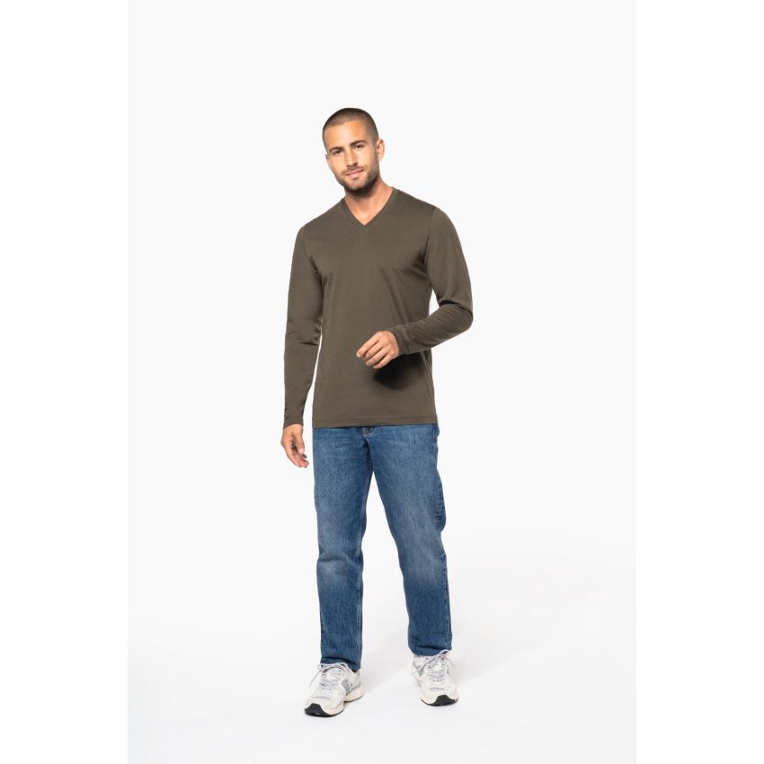 Long-sleeve V-neck T-shirt