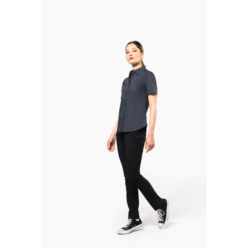 Ladies' short-sleeve stretch shirt