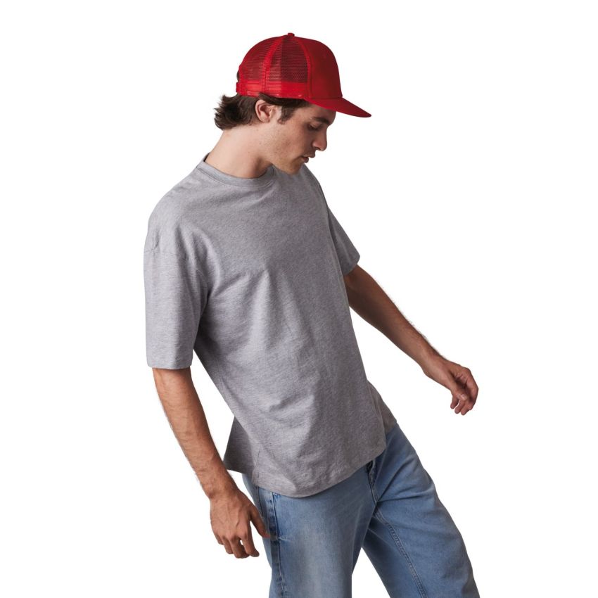Right-brim trucker cap - 6 panels