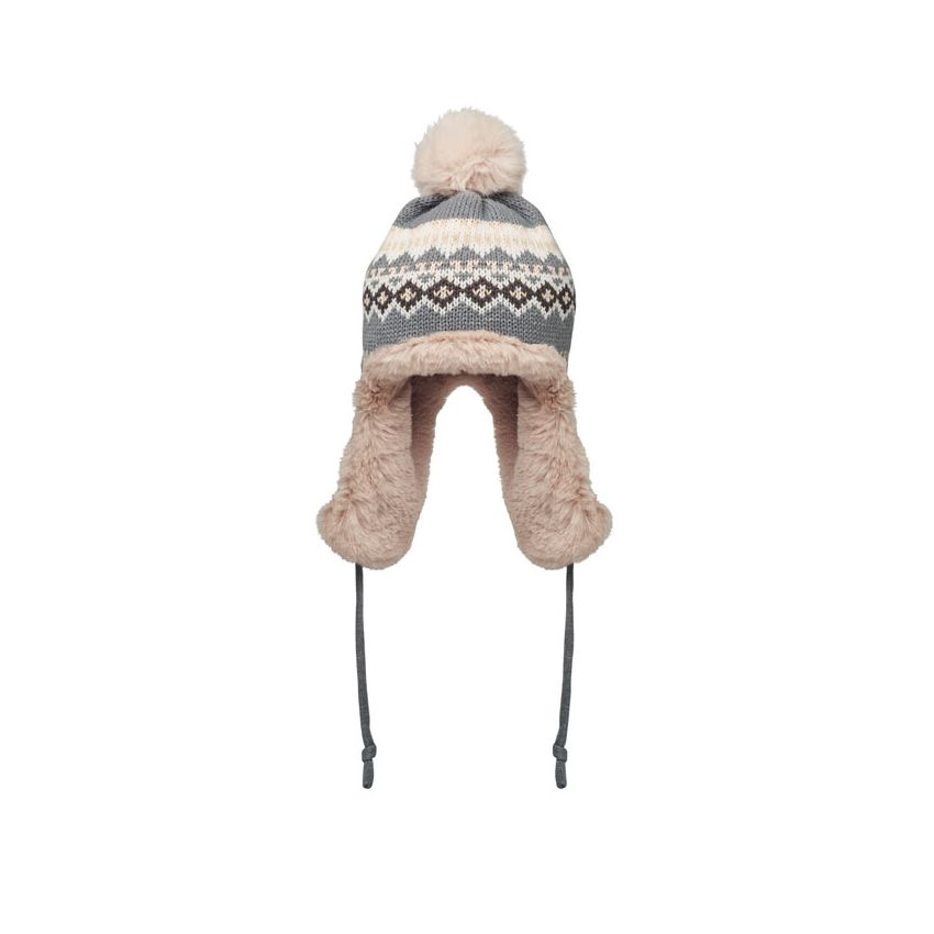 Knitted hat with yoke