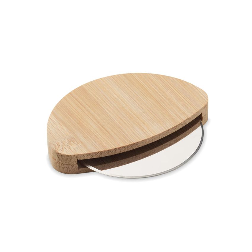Round pizza cutter