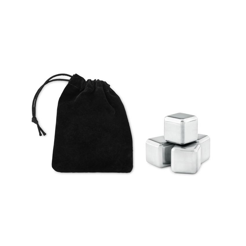 Set of 4 ice cubes in a bag