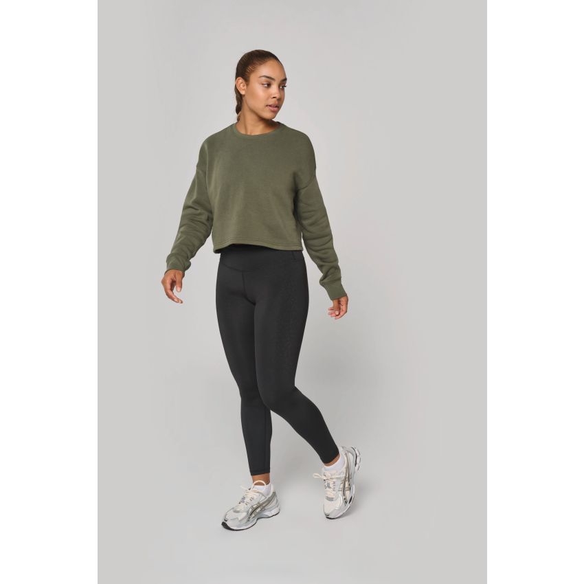 Women's cropped sweatshirt with round neckline