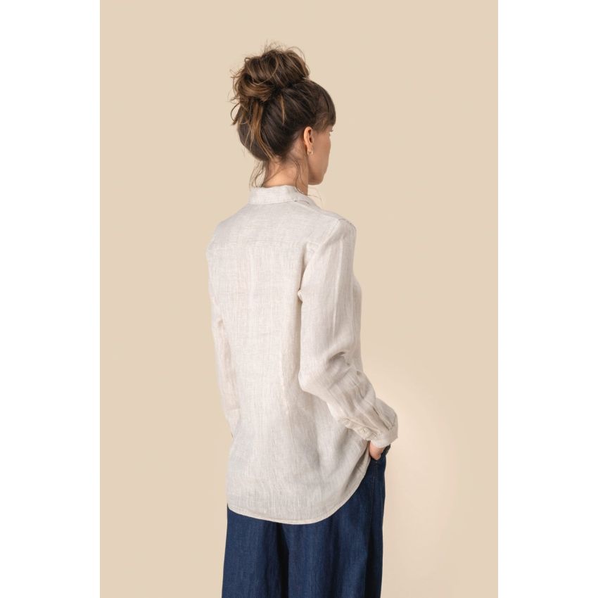 Camisa em linho de senhora